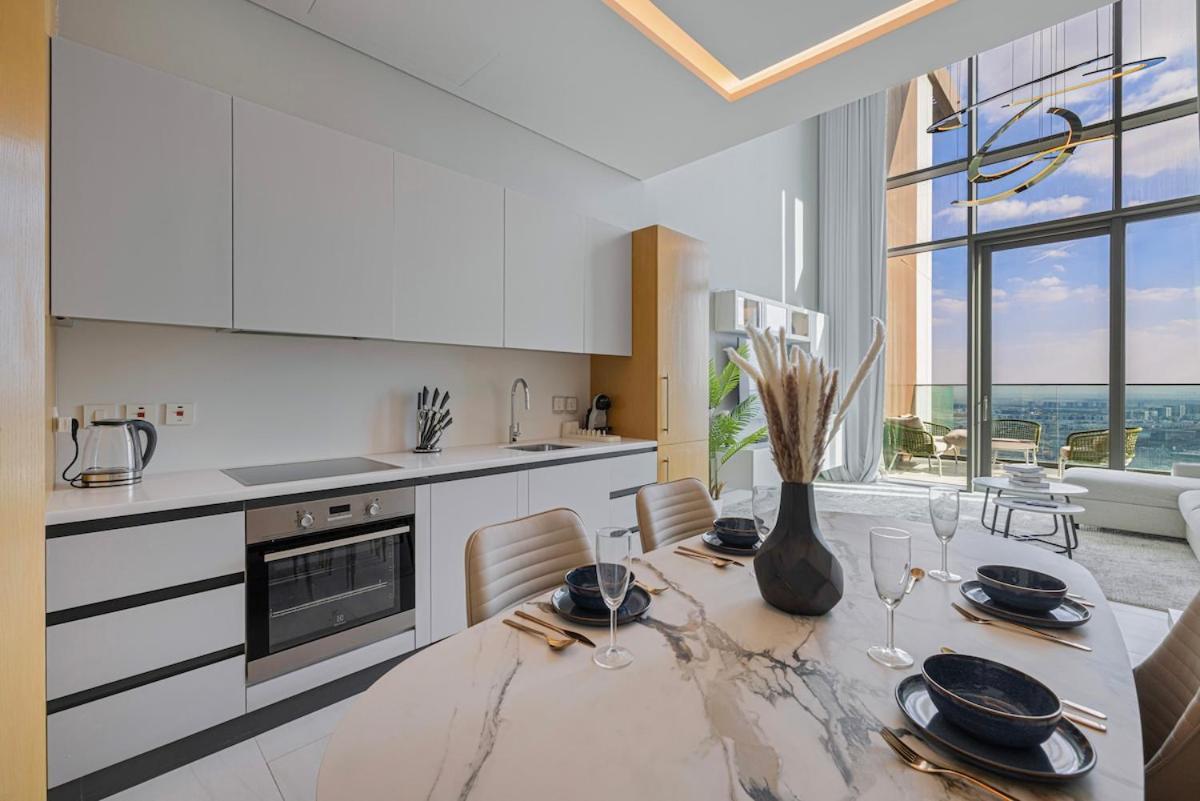Luxury One Bedroom Sky With Burj Khalifa View * Dubai