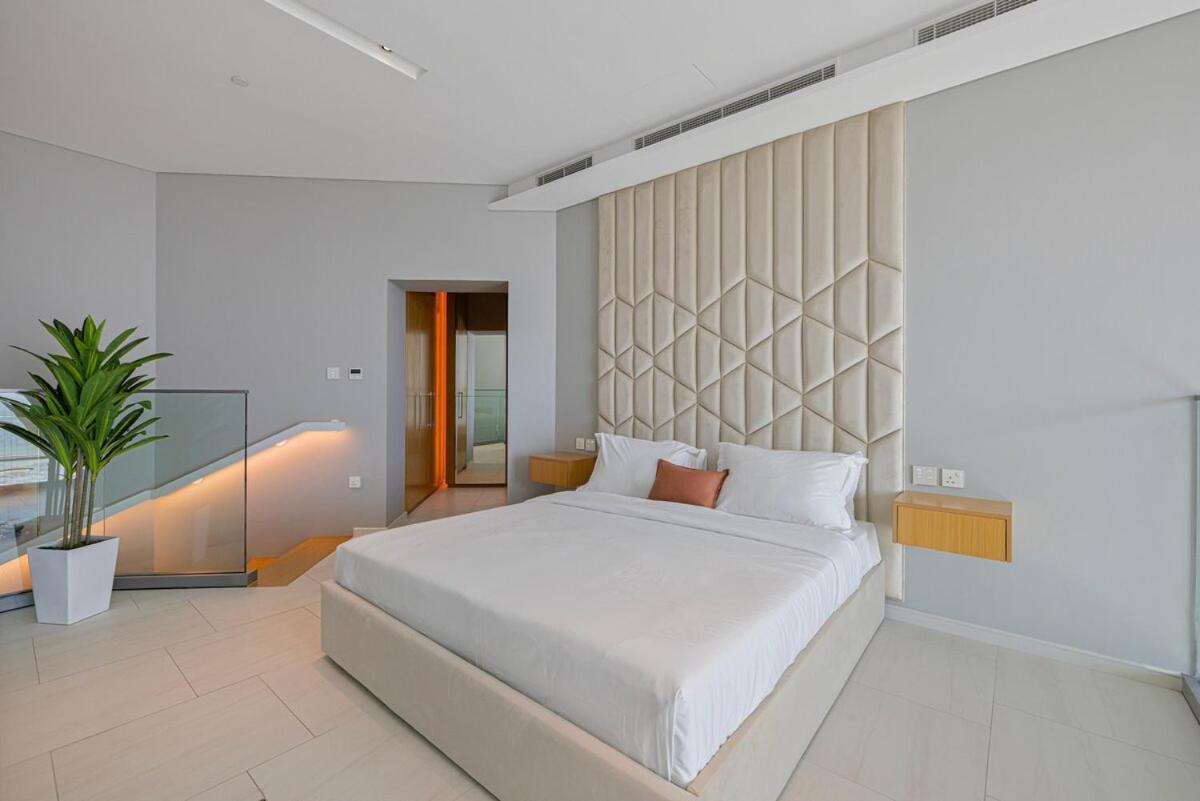 Luxury One Bedroom Sky With Burj Khalifa View * Dubai